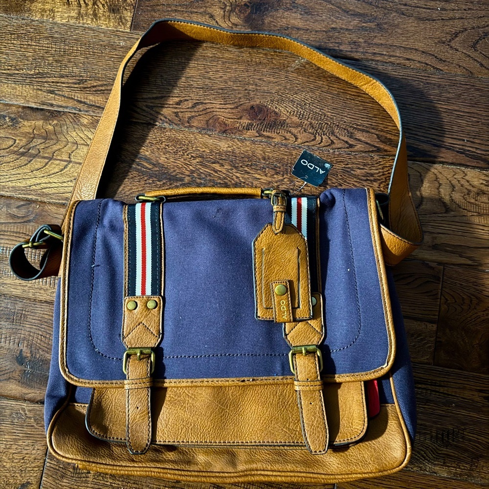 Aldo Bogata Canvas Messenger Bag